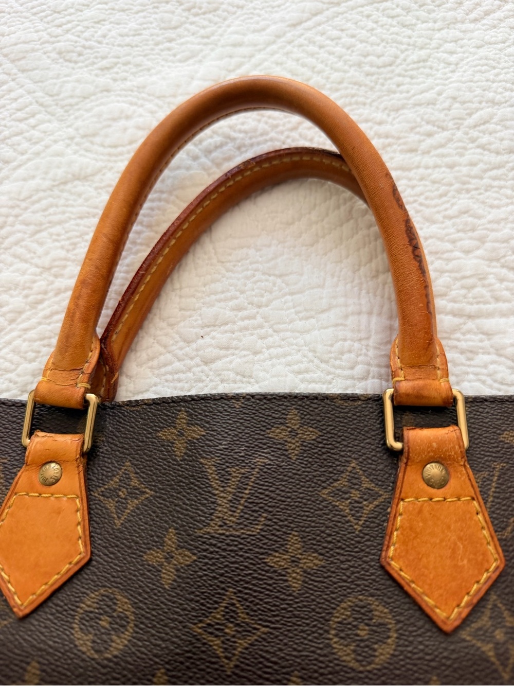 Louis Vuitton Monogram Sac Plat Tote - Picture 4 of 16